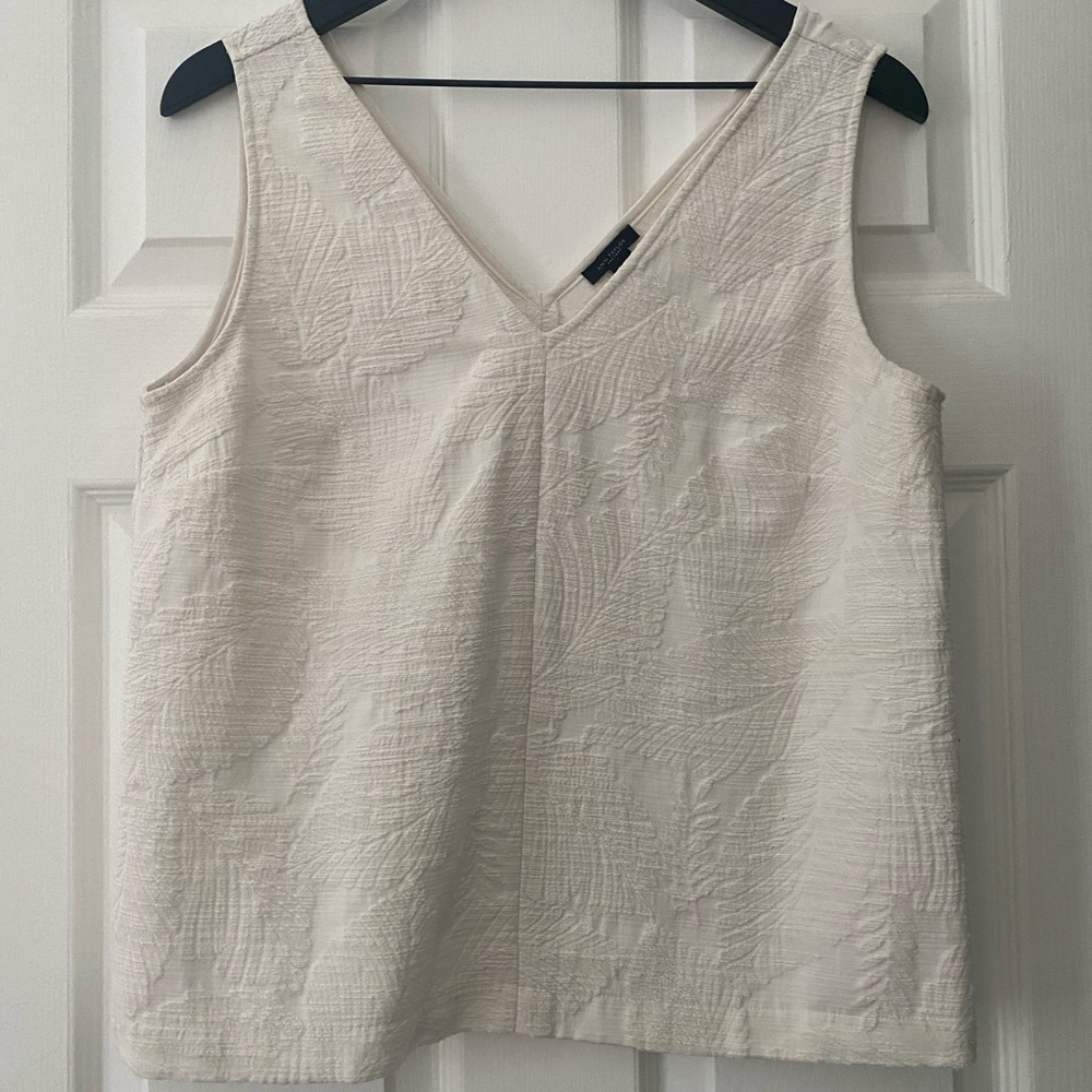 Ann Taylor textured, sleeveless top, cream color
